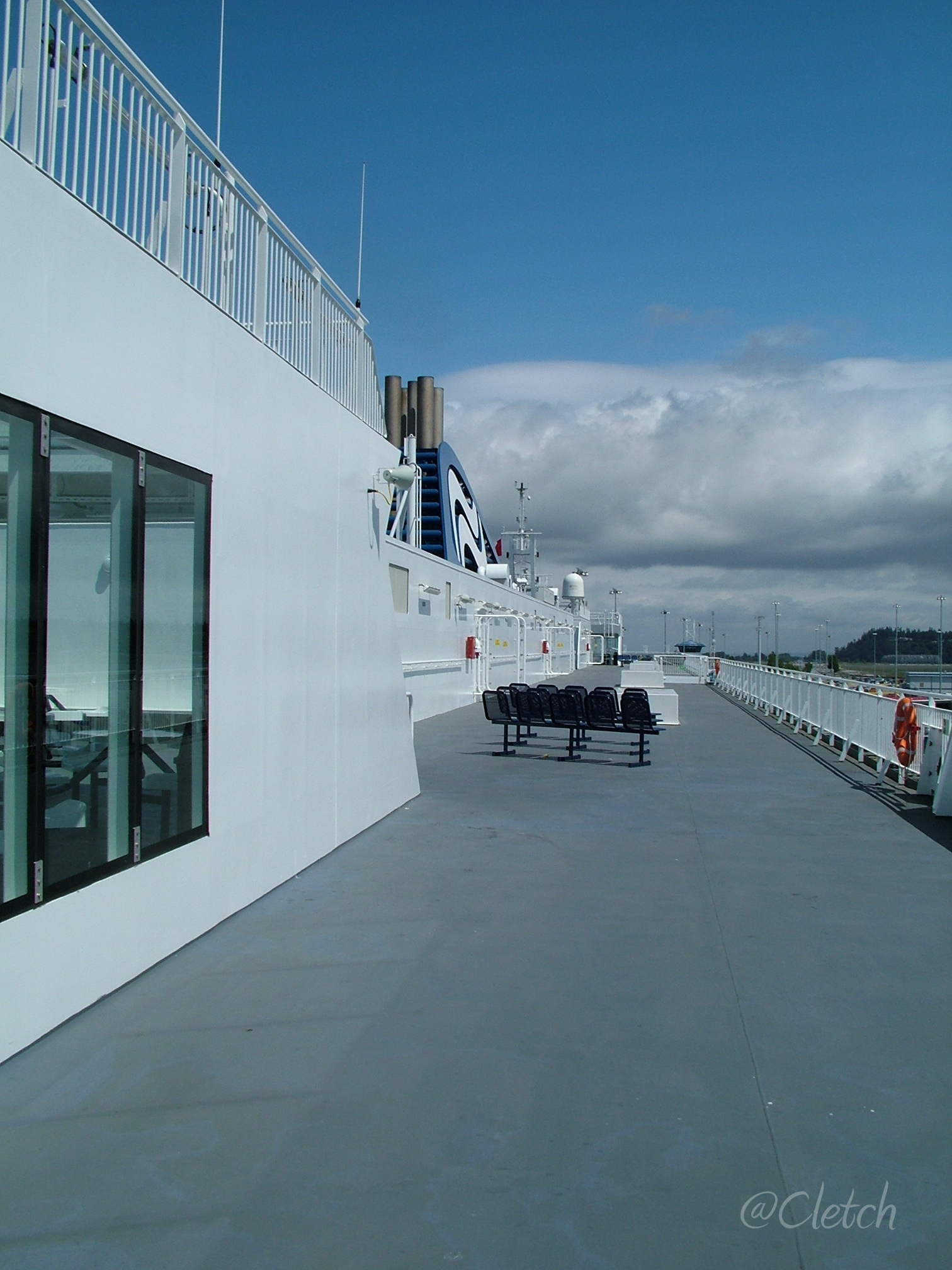 no-hands-on-deck-ferry